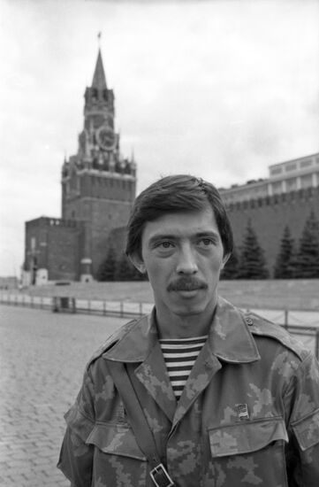 Soviet international soldier V.Turchin
