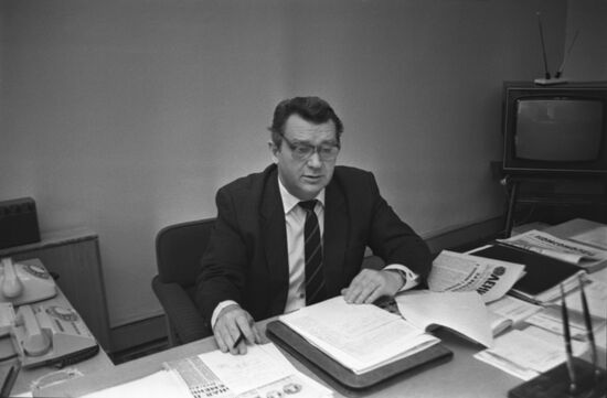 First Secretary of Petrozavodsk City Committee of Soviet Communist Party Yury Kuznetsov