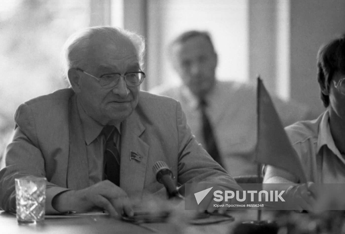 Intercosmos-NASA meeting