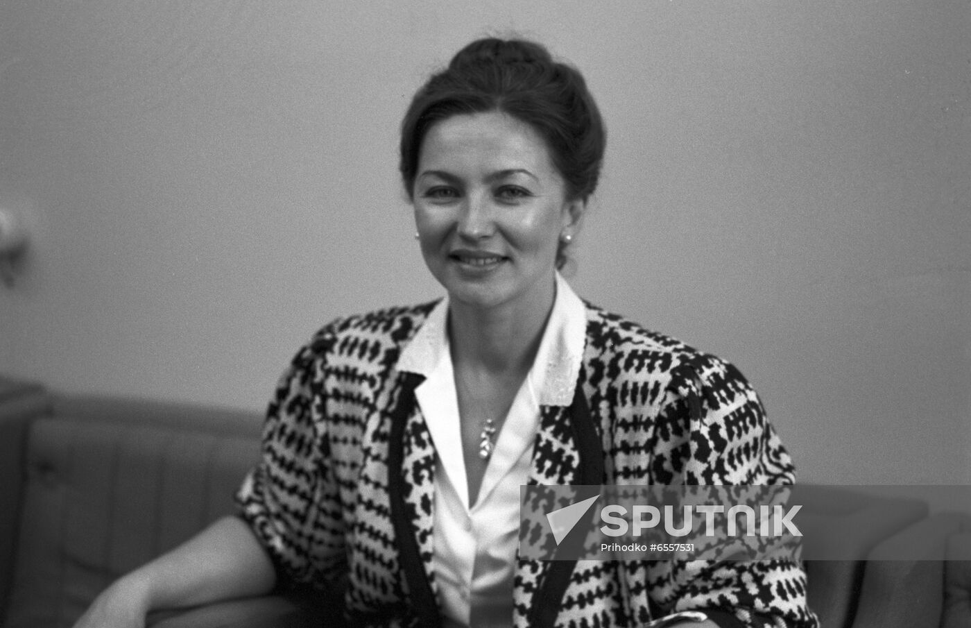 Research fellow of Institute of Economics of Global Socialist System Inessa Frantseva