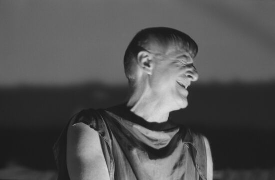 Play 'Caligula' staged at Planetarium-Theater