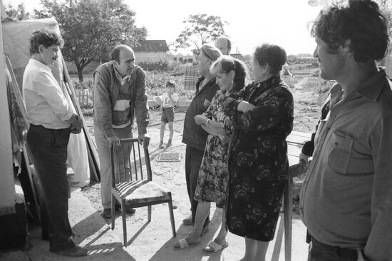 Crimean Tatars deported in 1944 return to their ancestral territory