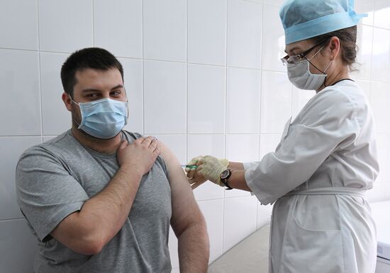 Russia Coronavirus Vaccination
