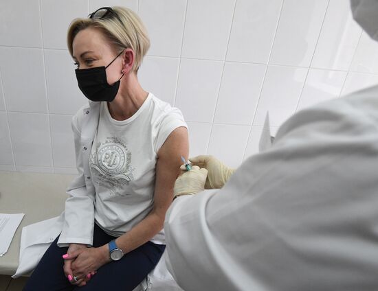 Russia Coronavirus Vaccination