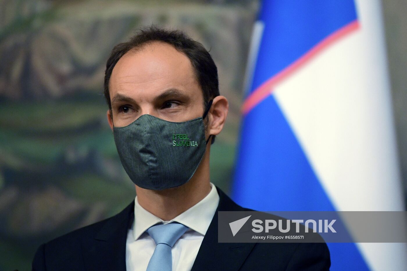 Russia Slovenia