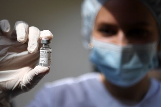 Russia Coronavirus Vaccination