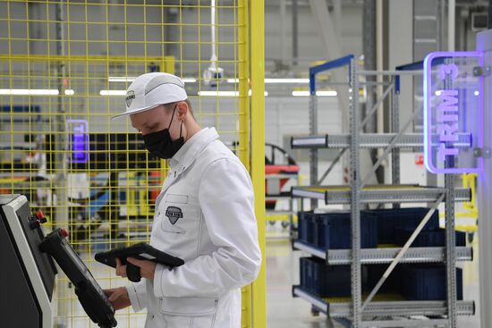 Russia Putin Aurus Cars Batch Production