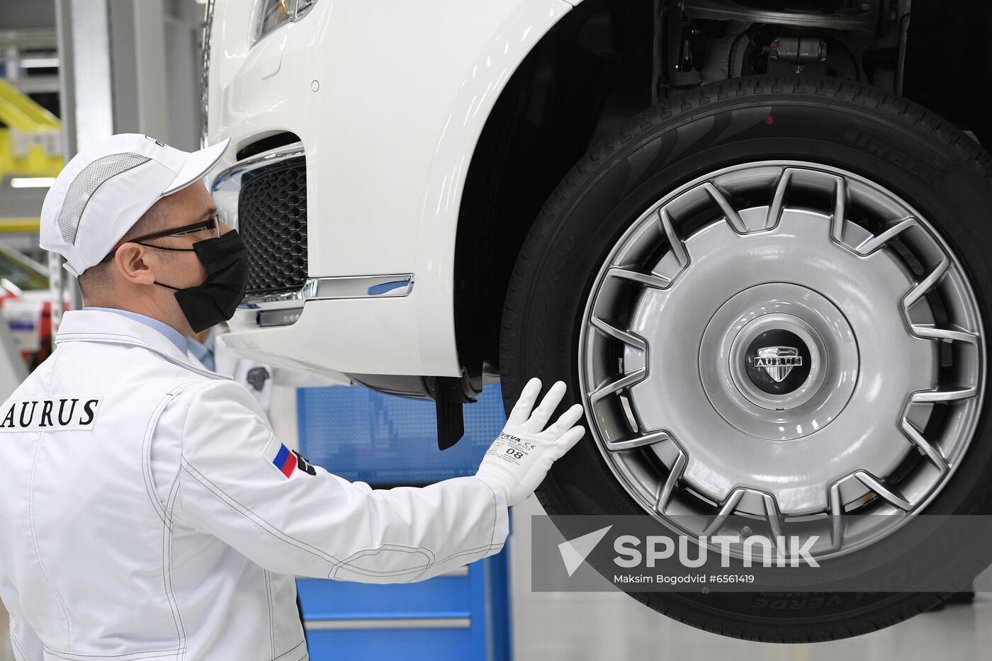 Russia Putin Aurus Cars Batch Production