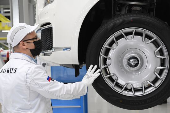 Russia Putin Aurus Cars Batch Production