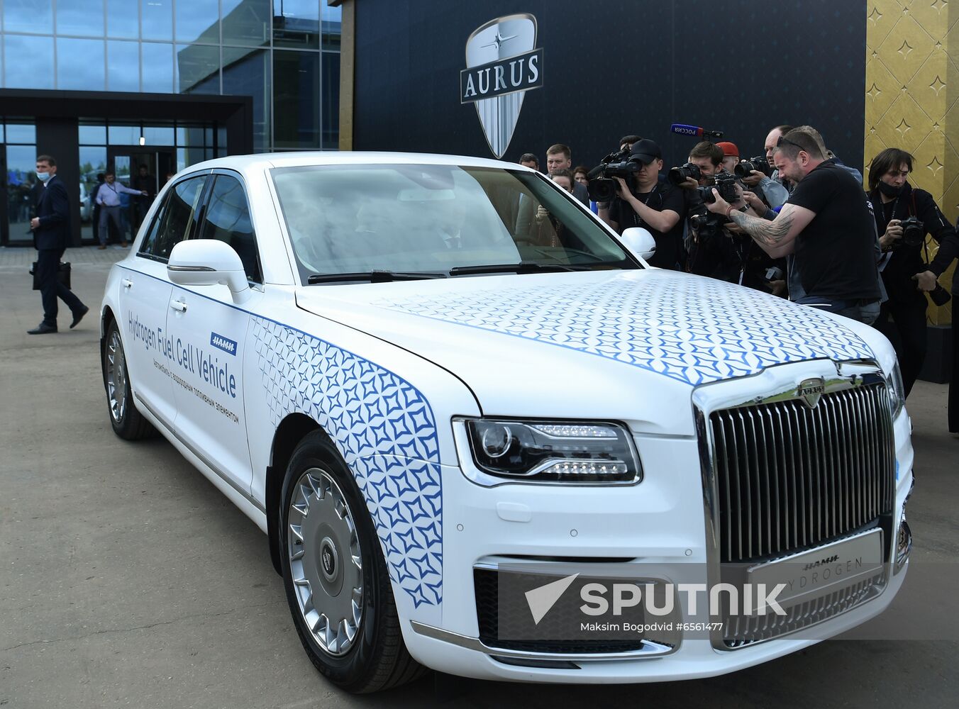 Russia Putin Aurus Cars Batch Production