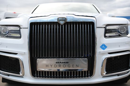 Russia Putin Aurus Cars Batch Production