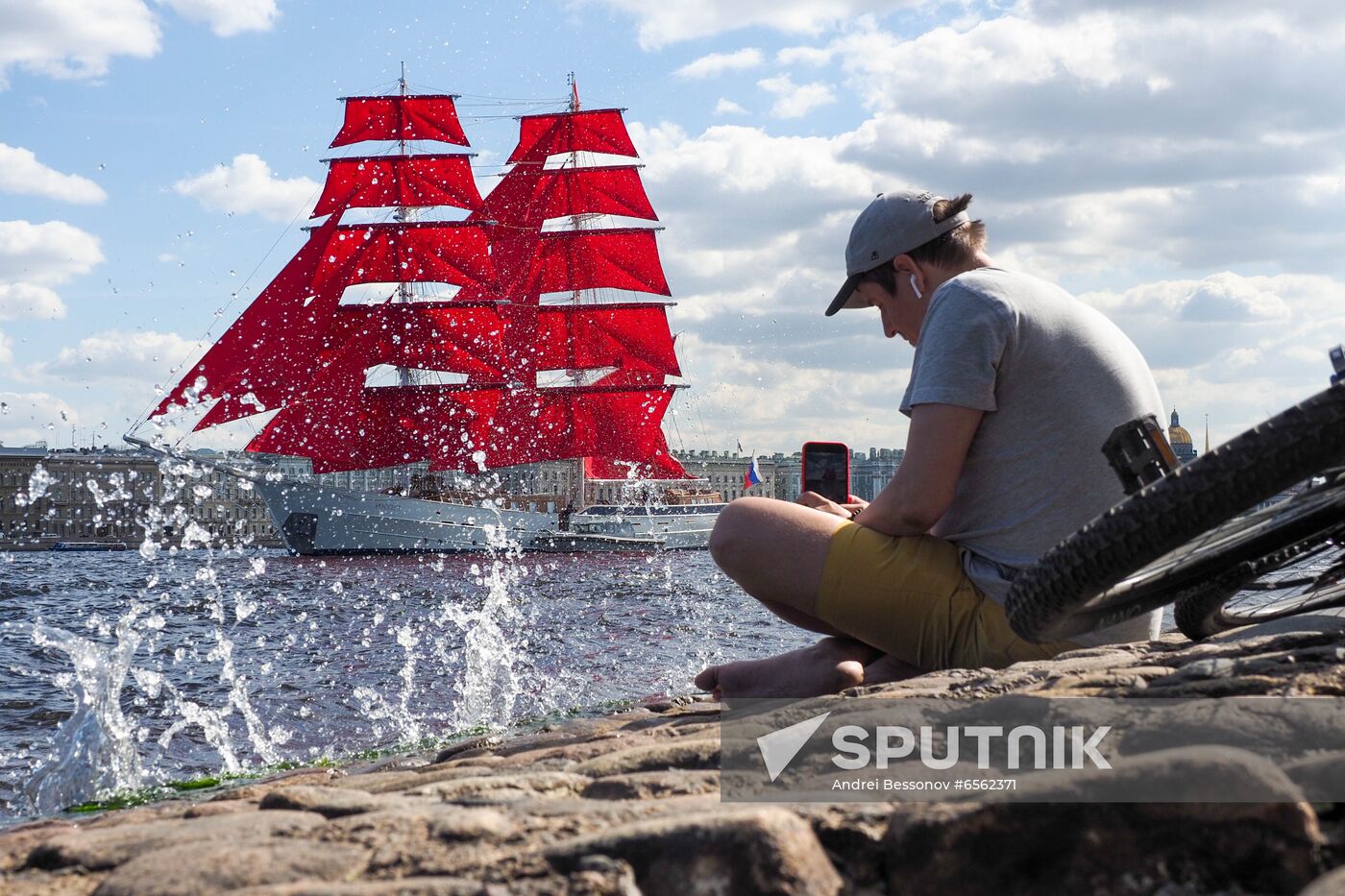 Russia Scarlet Sails Show Preparations