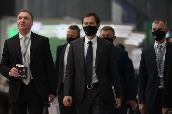 Russia SPIEF Sidelines