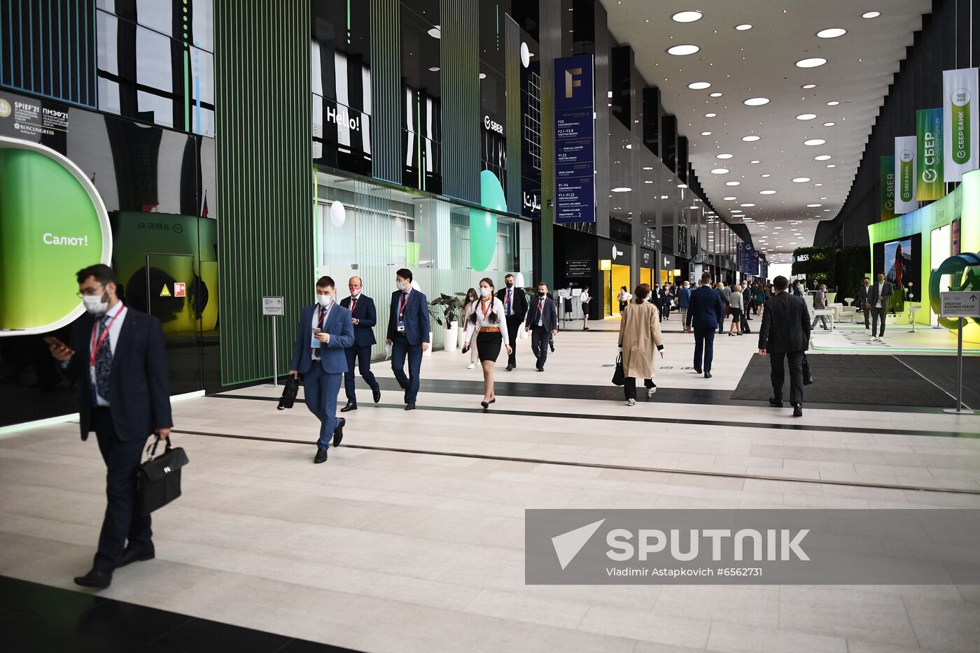 Russia SPIEF Sidelines