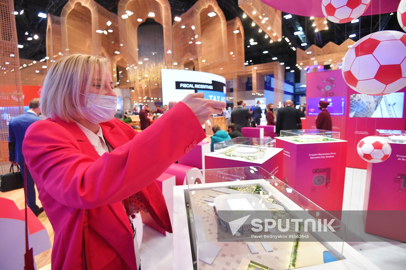 Russia SPIEF Sidelines
