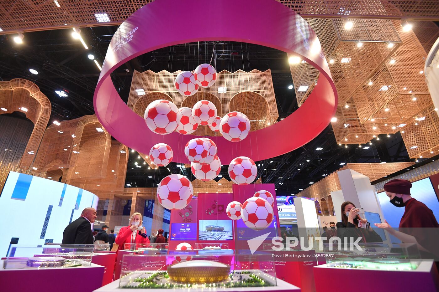 Russia SPIEF Sidelines