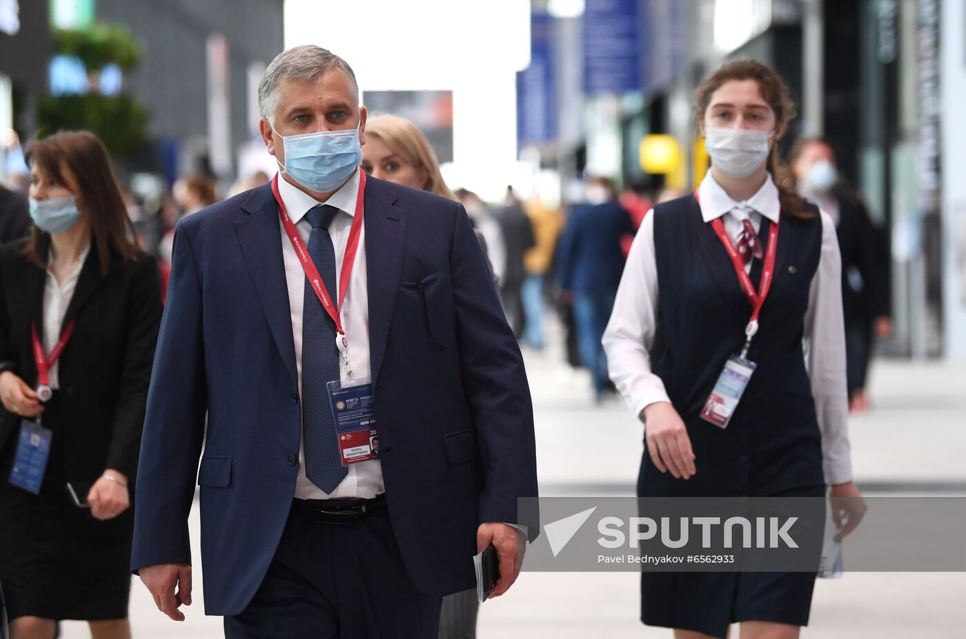 Russia SPIEF Sidelines