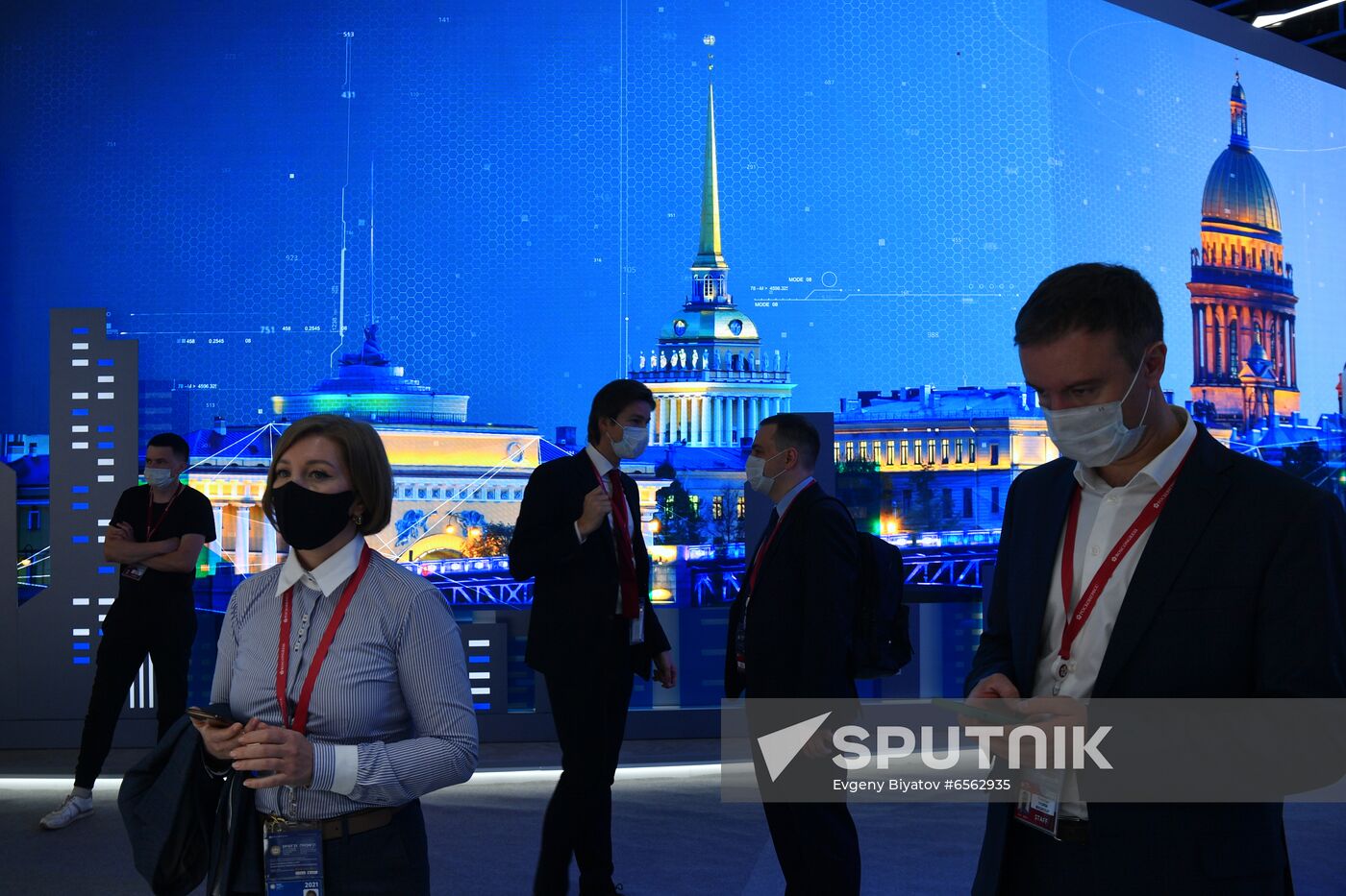 Russia SPIEF Sidelines