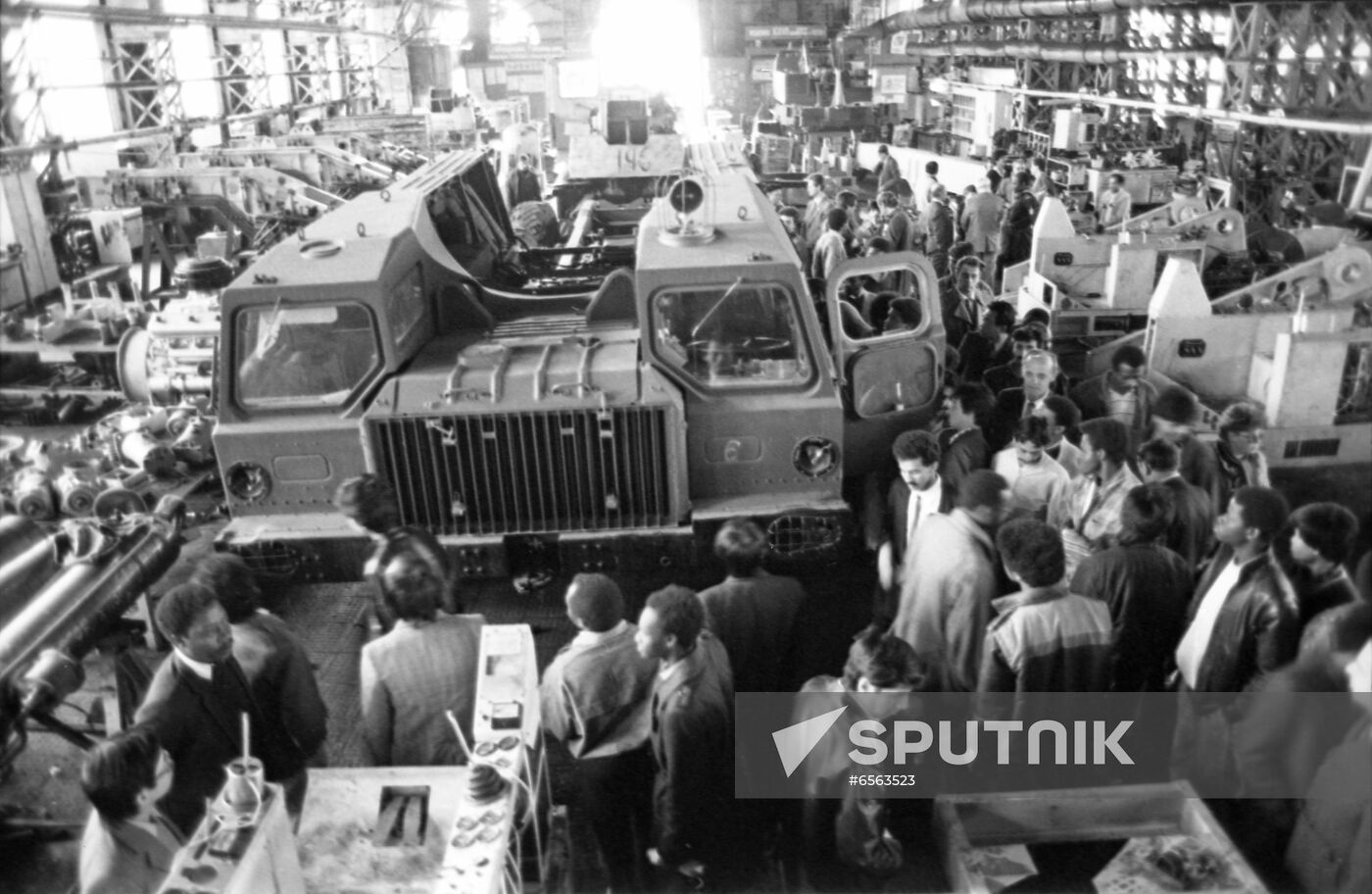 Odessa Heavy Crane Building Plant