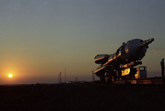 Soyuz TM-6 spacecraft