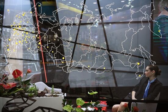 Russia SPIEF Sidelines