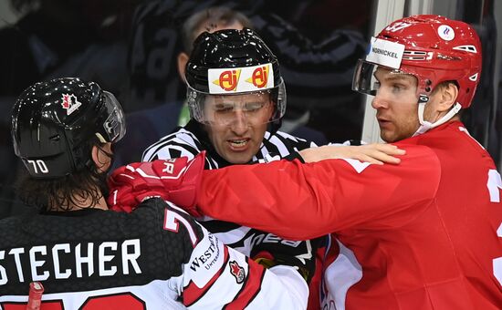 Latvia Ice Hockey Worlds Russia - Canada