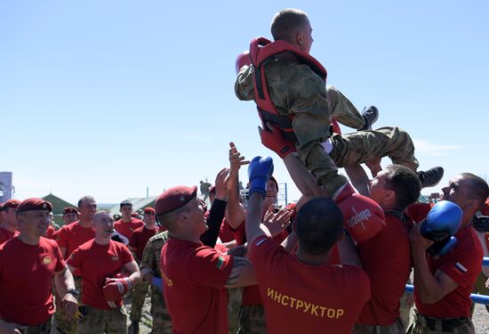 Russia National Guard Maroon Berets Exams