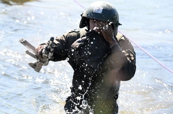 Russia National Guard Maroon Berets Exams
