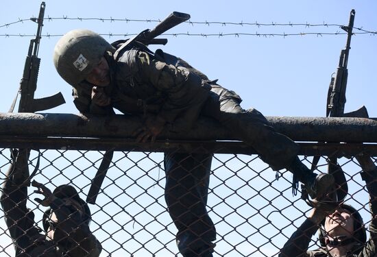 Russia National Guard Maroon Berets Exams