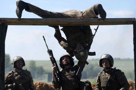 Russia National Guard Maroon Berets Exams
