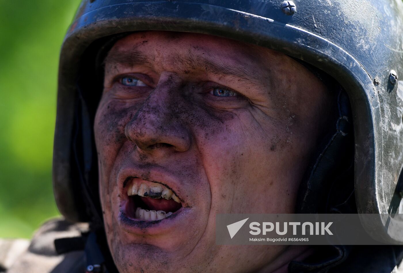 Russia National Guard Maroon Berets Exams