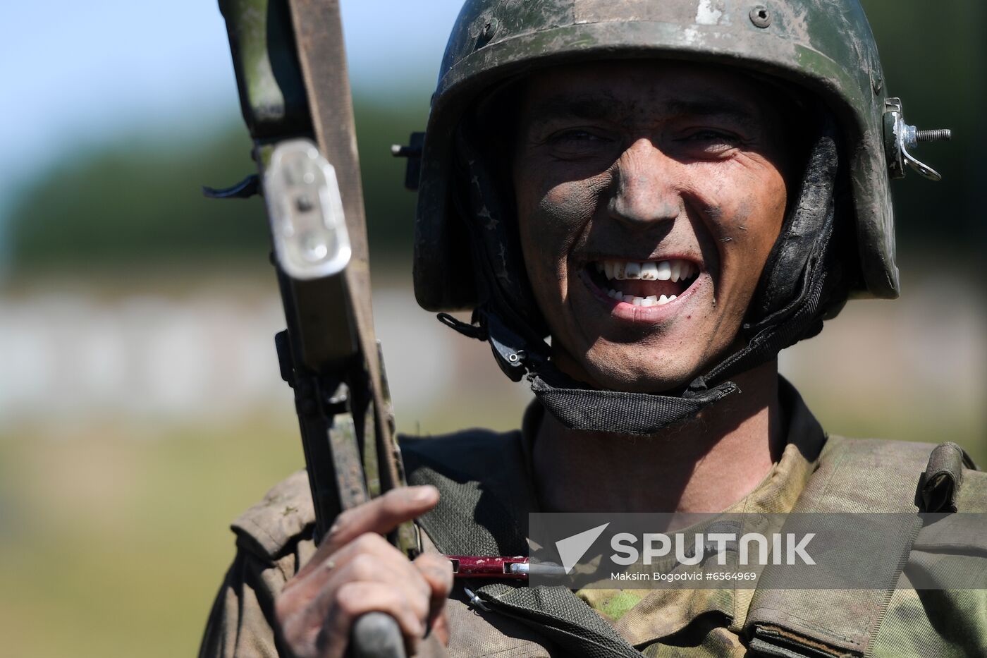 Russia National Guard Maroon Berets Exams