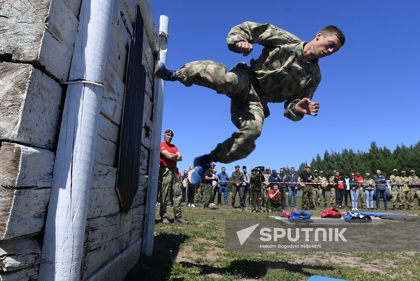 Russia National Guard Maroon Berets Exams