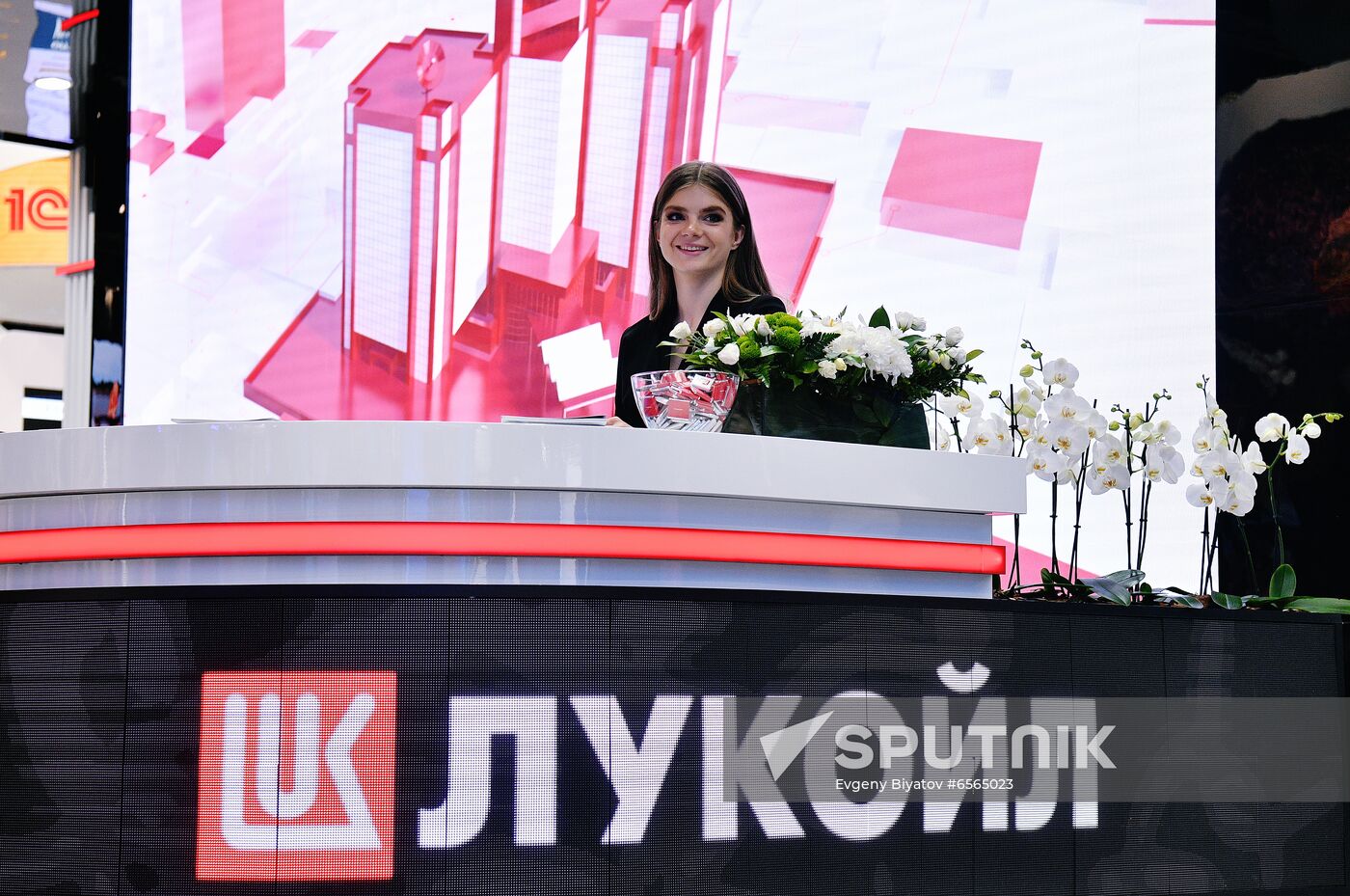 Russia SPIEF Sidelines