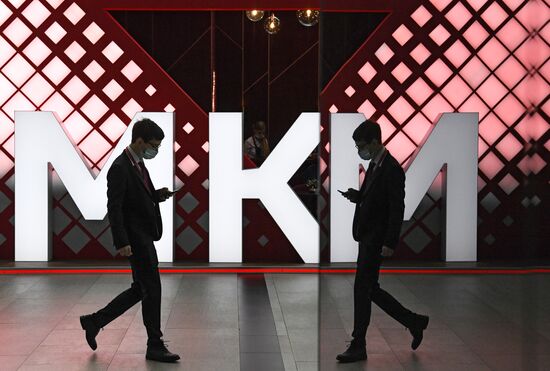 Russia SPIEF Sidelines