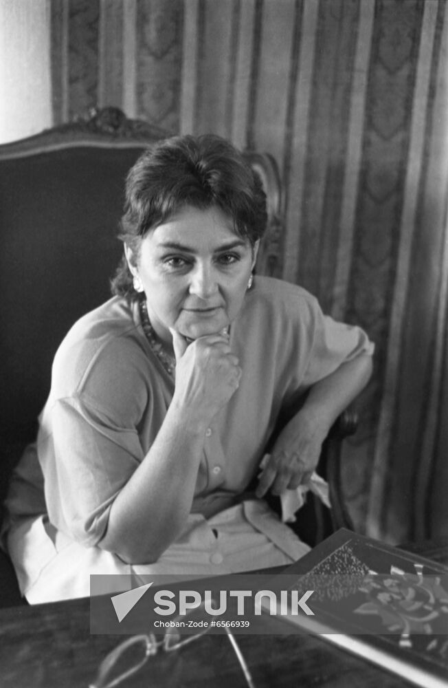 Lana Gogoberidze, Georgian film director and politician
