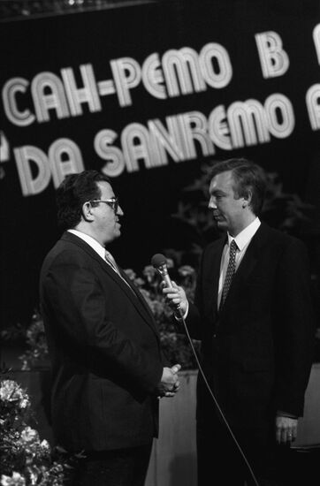 TV show Flowers and Songs of San Remo in Moscow