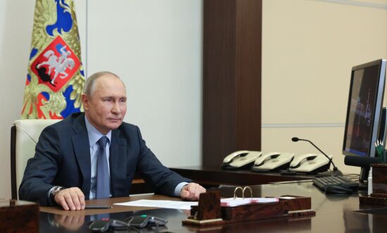 Russia Putin Social Worker's Day