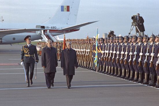 Secretary-General of Romanian Communist Party Nicolae Ceausescu visits Soviet Union