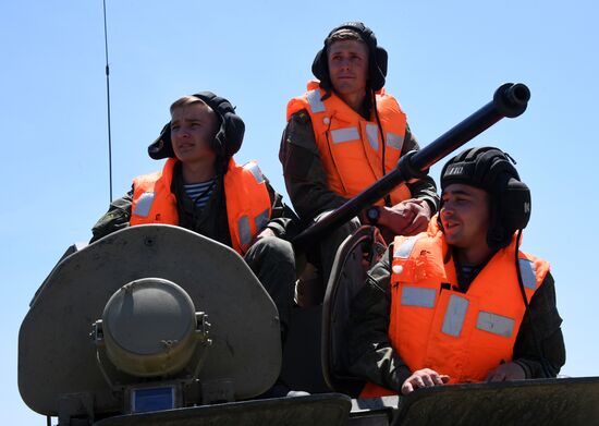 Russia Army Games Seaborne Assault