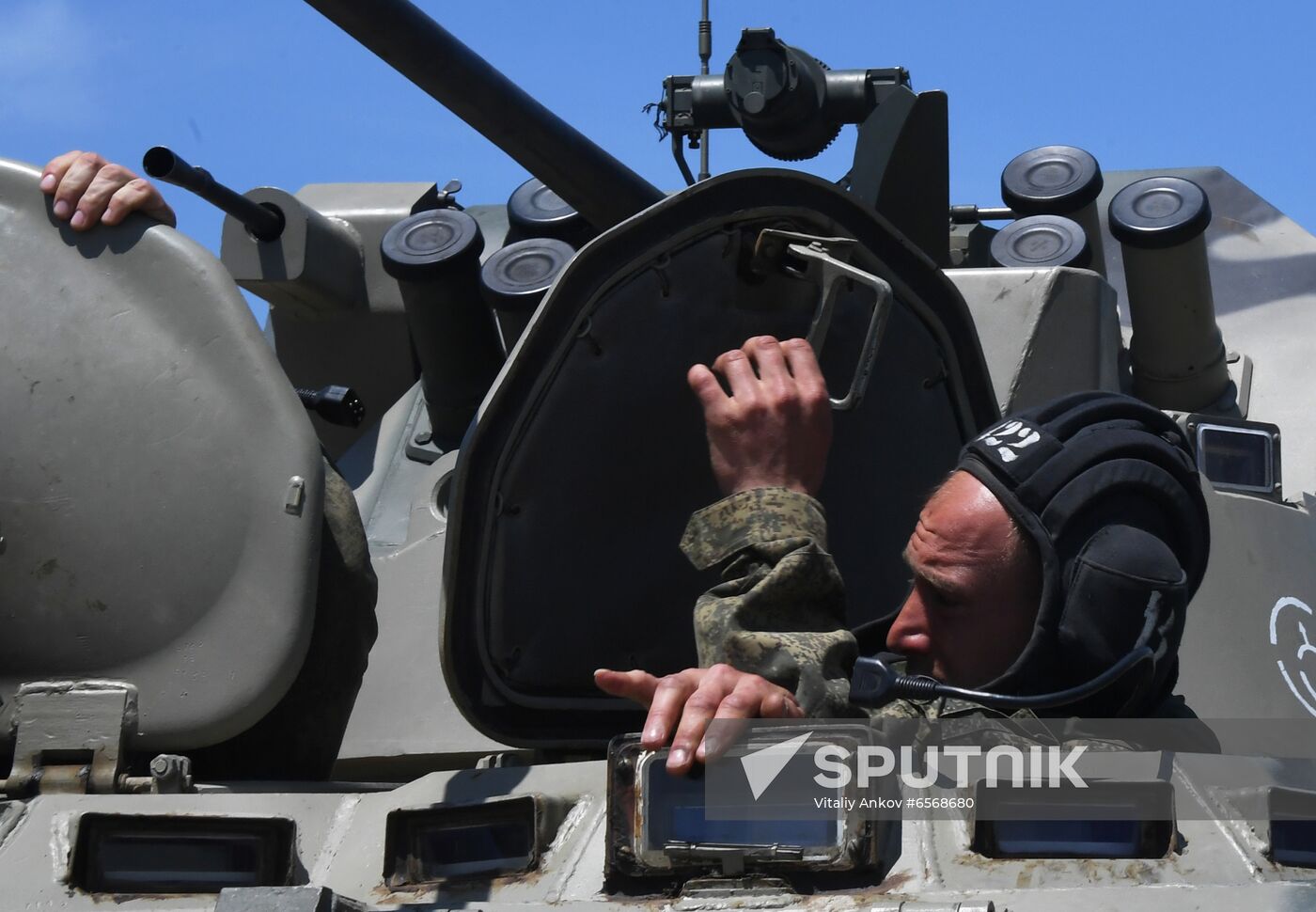 Russia Army Games Seaborne Assault