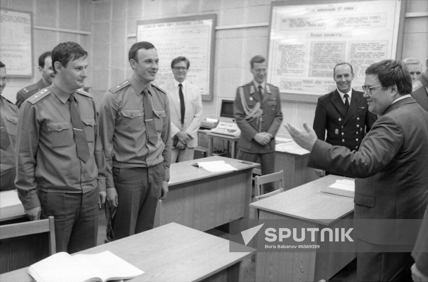 Finnish Defense Minister Johan Ole Norrback's visit to USSR