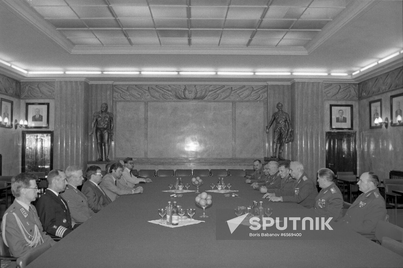 Finnish Defense Minister Johan Ole Norrback's visit to USSR