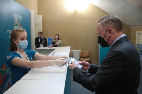 Official opening of Host City Media Center in St. Petersburg