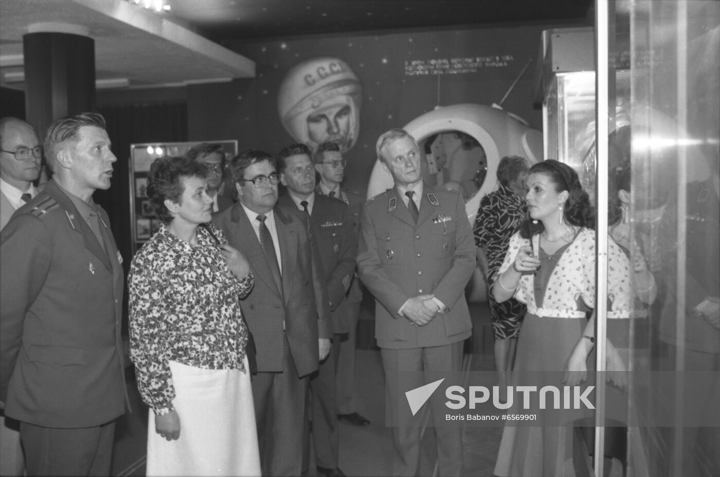 Finnish Defense Minister Johan Ole Norrback's visit to USSR