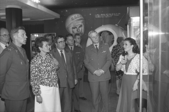 Finnish Defense Minister Johan Ole Norrback's visit to USSR
