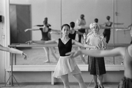 Filipino ballerina Lisa Macuja-Elizalde