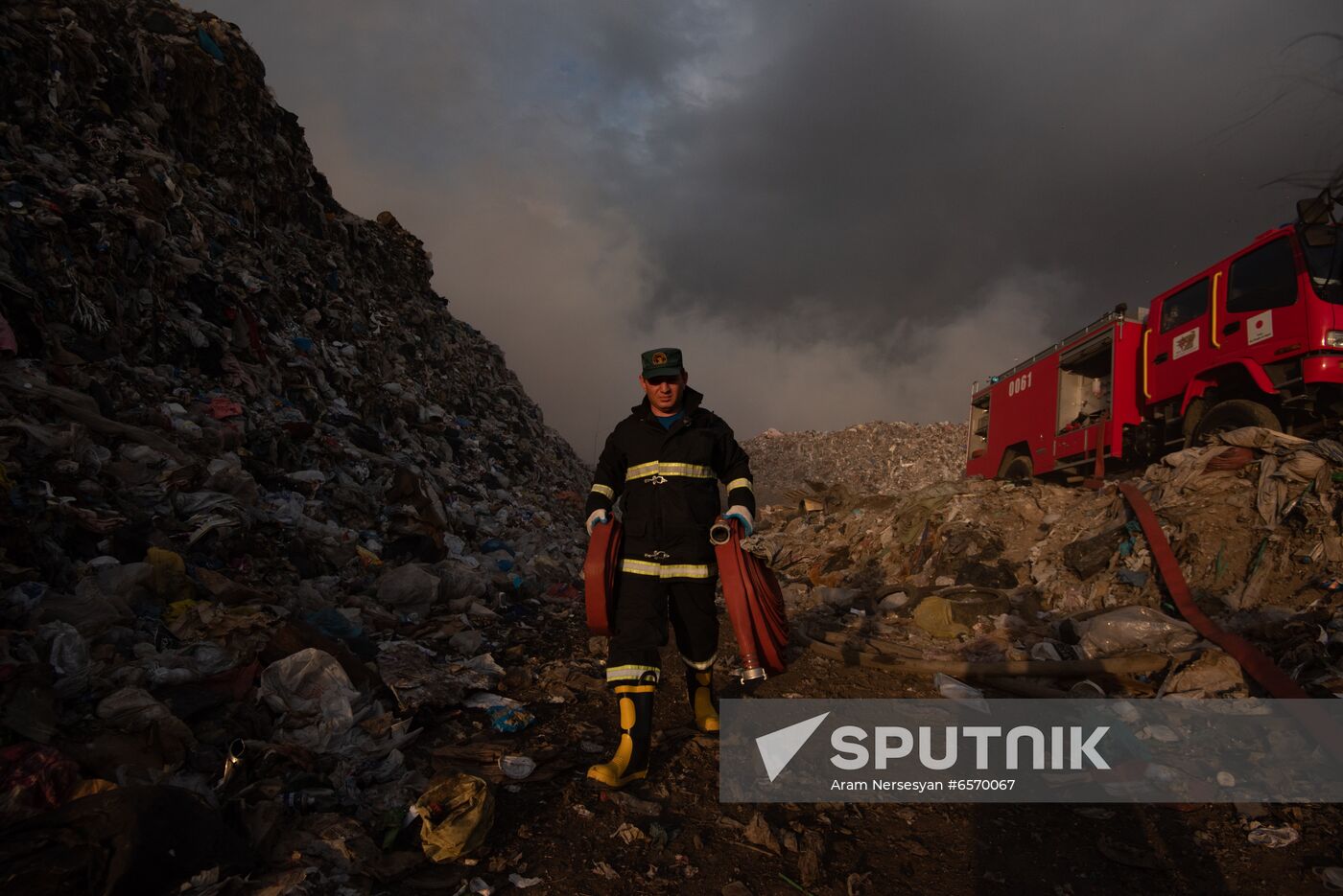 Armenia Garbage Dump Fire