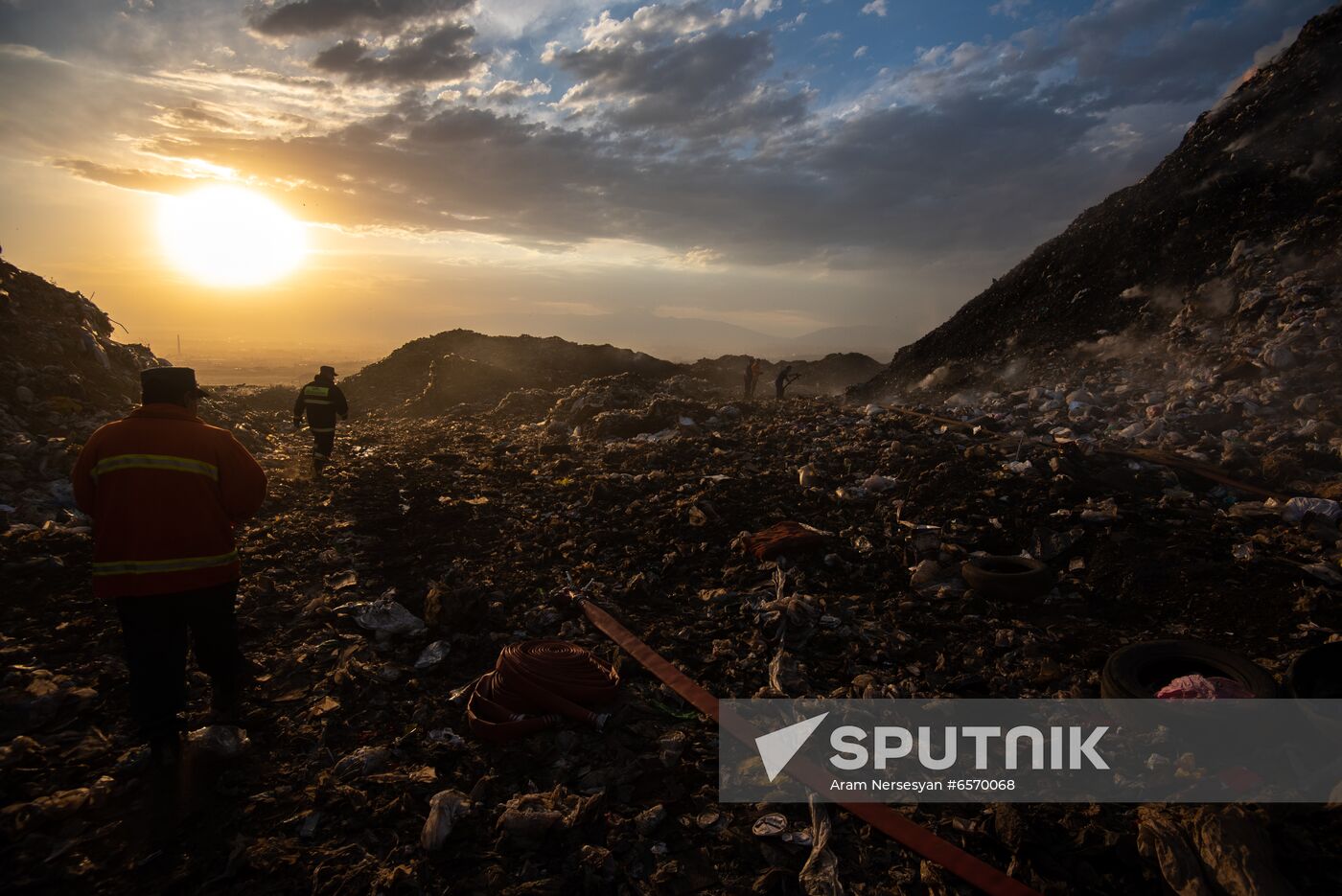 Armenia Garbage Dump Fire