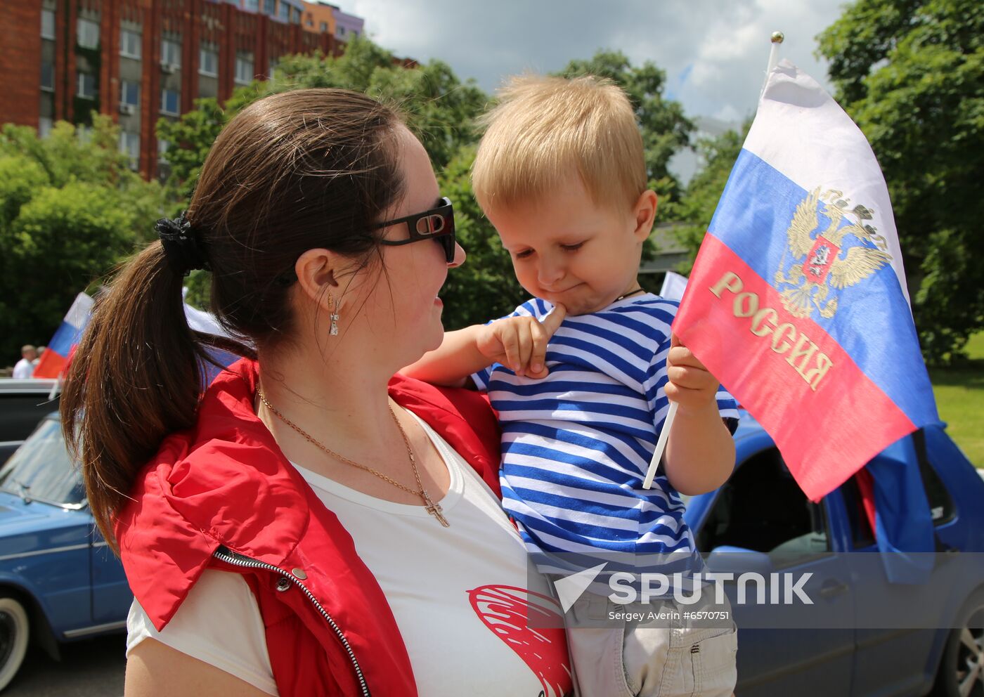 Ukraine DPR LPR Russia Day Celebrations